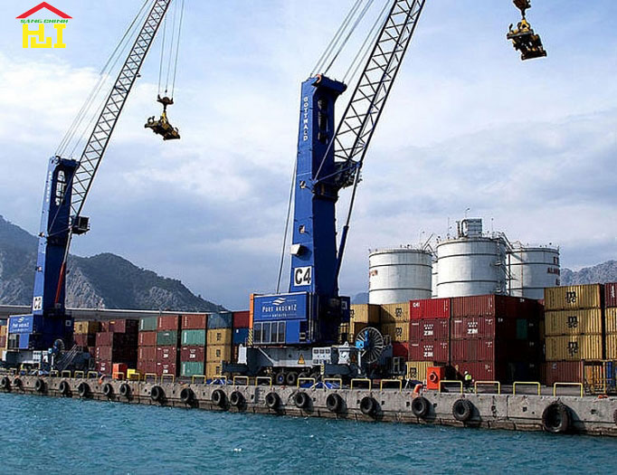 Các nhà máy Thổ Nhĩ Kỳ tập trung vào xuất khẩu do tiêu thụ nội địa sụt giảm