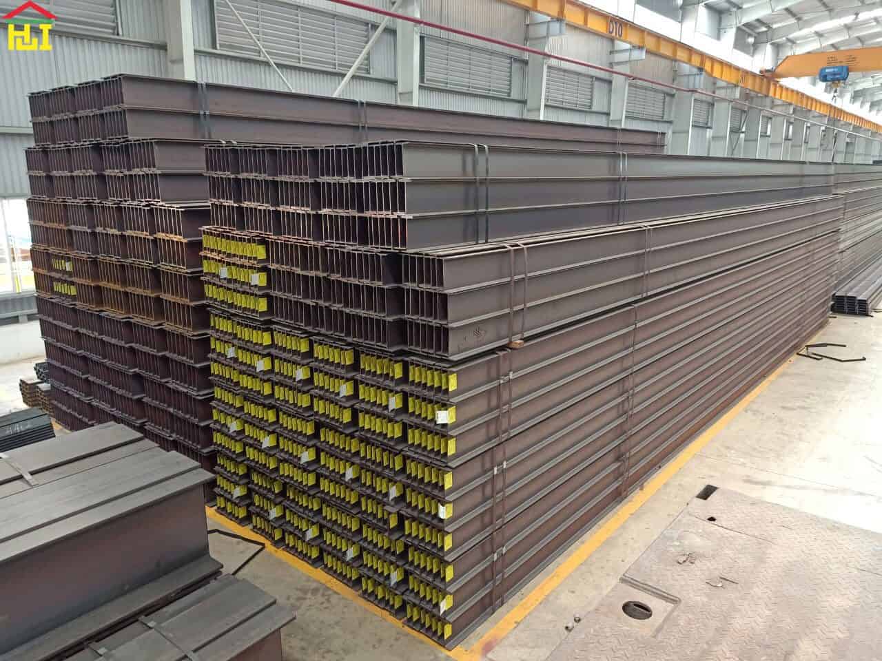 Bảng Báo Giá Thép Hình I600X200X11X17X12M (Posco) Tại Thành Phố Hồ Chí Minh 4 Gia-Thep-Hinh-Chu-I-Xay-Dung-Ton-Thep-Sang-Chinh-Tphcm