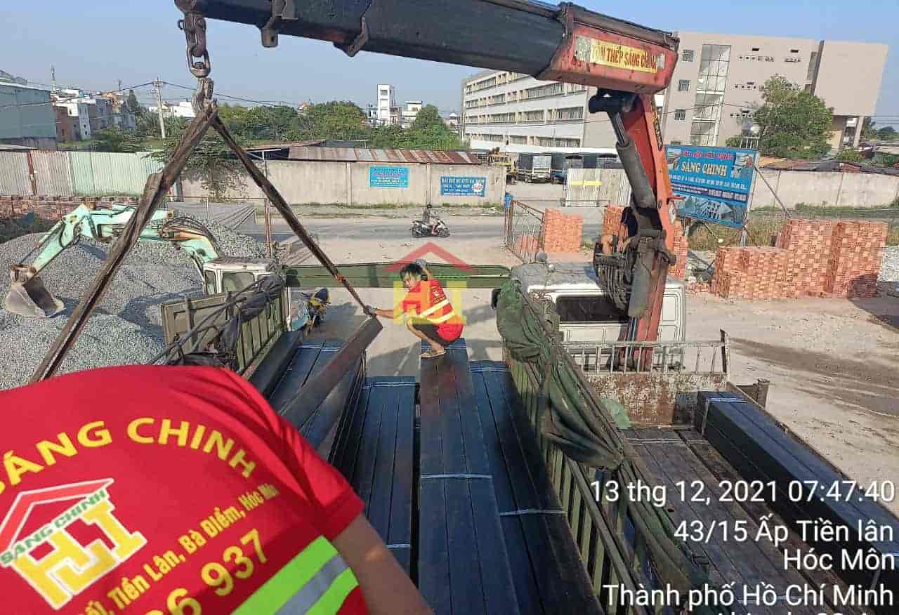 Bạn cần báo giá thép hộp đen 250x250 3 sang chinh giao hang thep hop vuong den 4