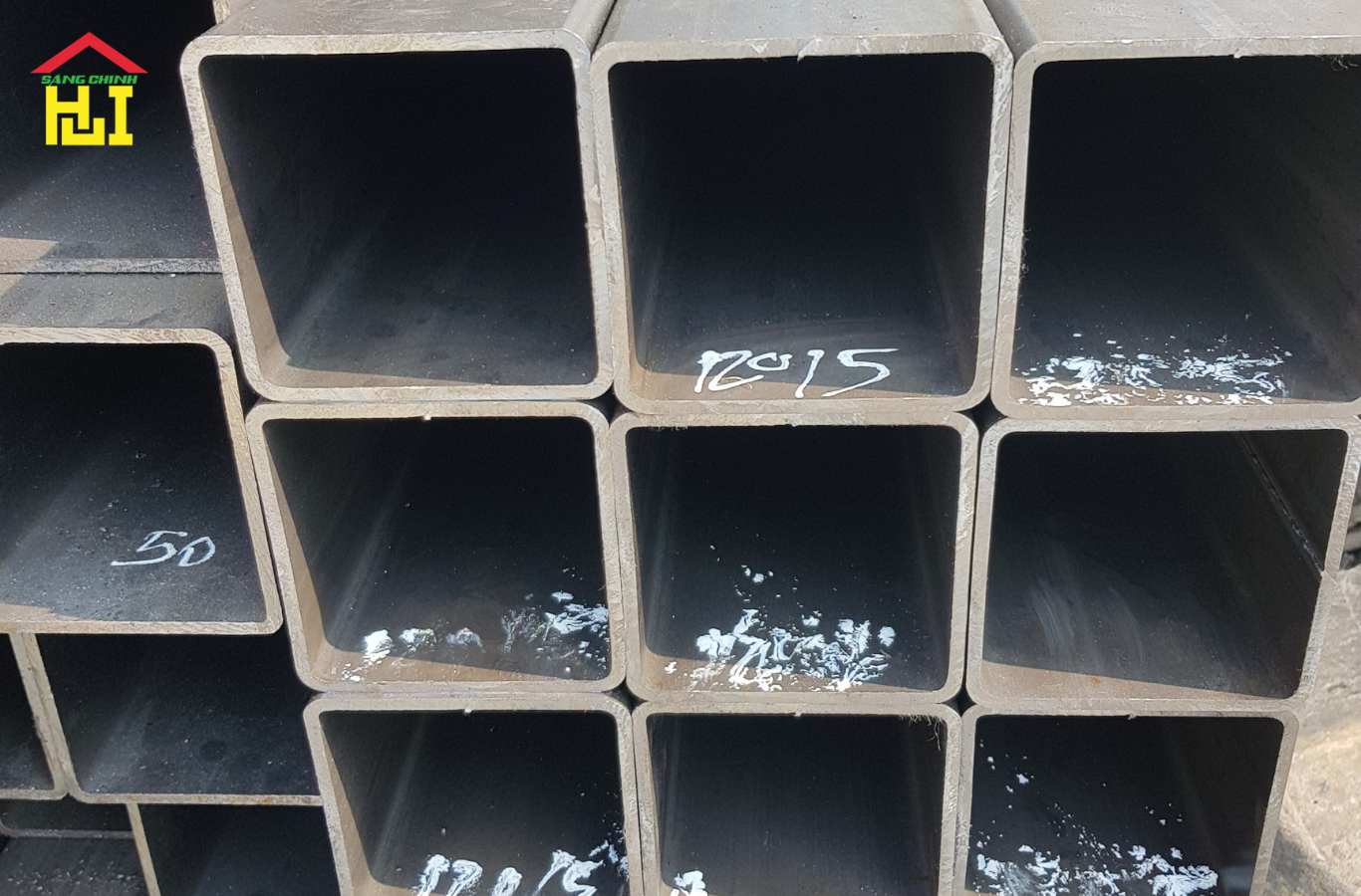Ứng dụng nổi bật của thép vuông 120x120