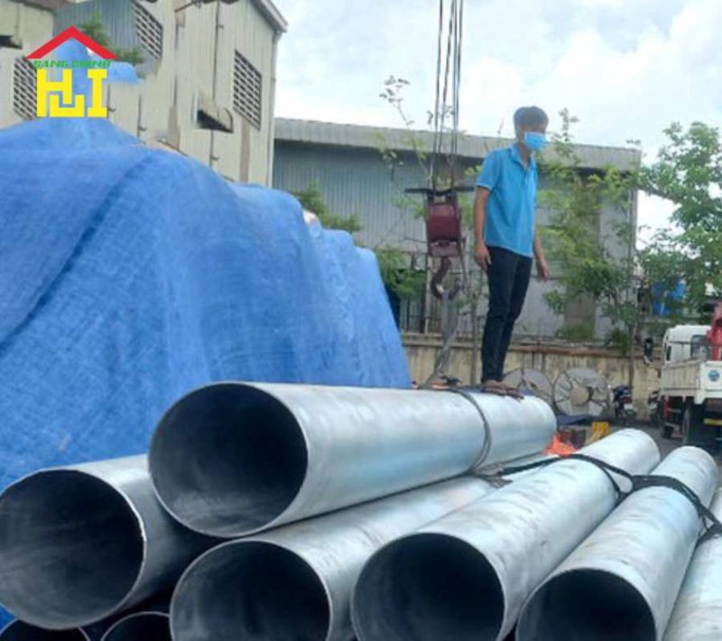 Thép ống đúc phi 273