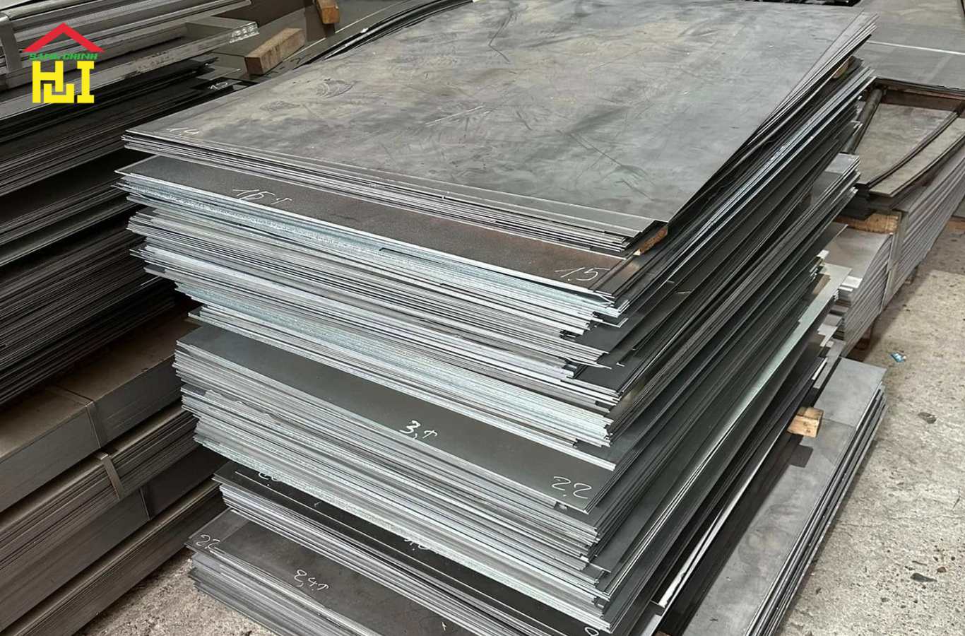Kích thước và trọng lượng của thép tấm 3mm