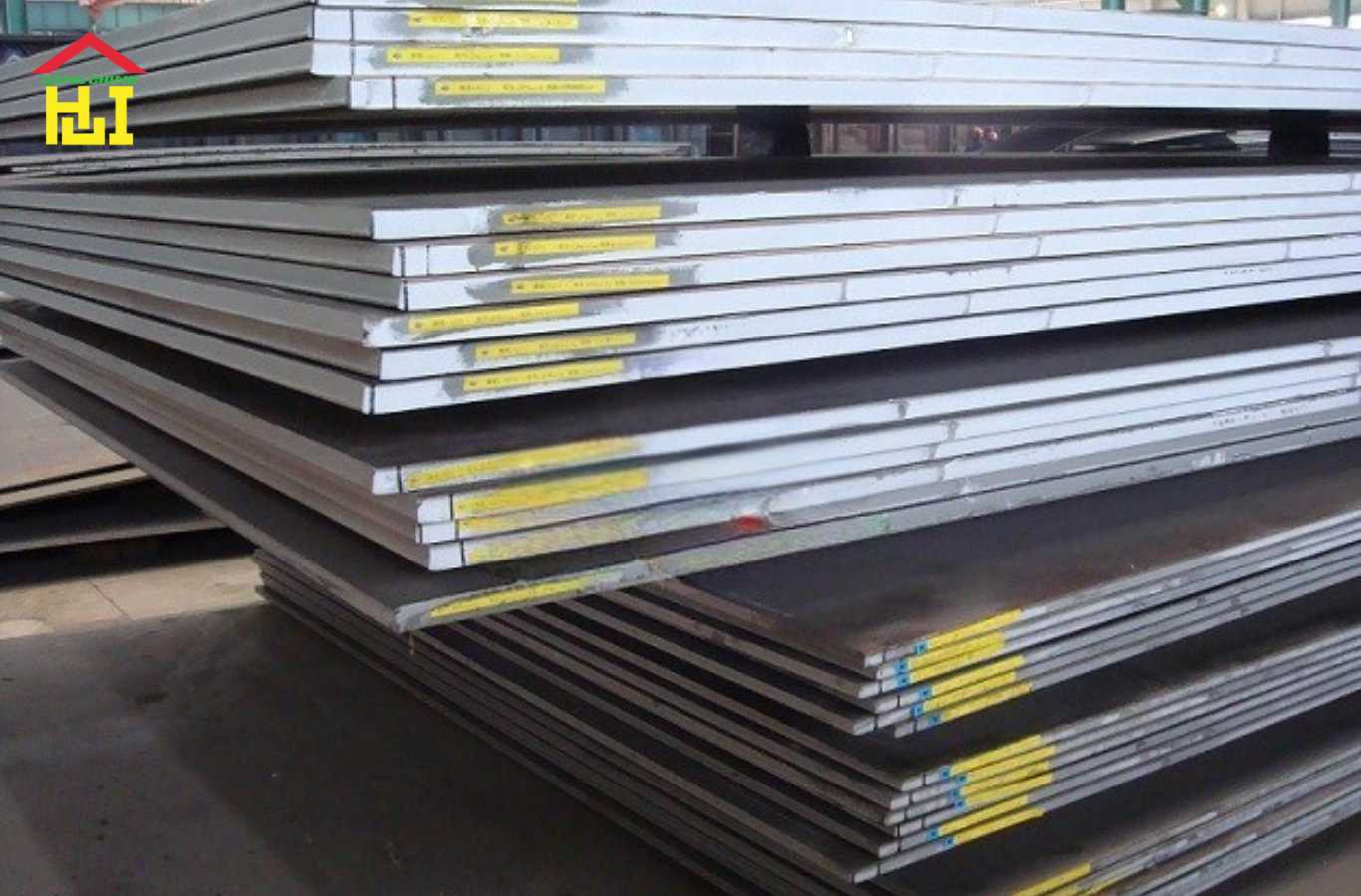 Ứng dụng của thép tấm 12mm