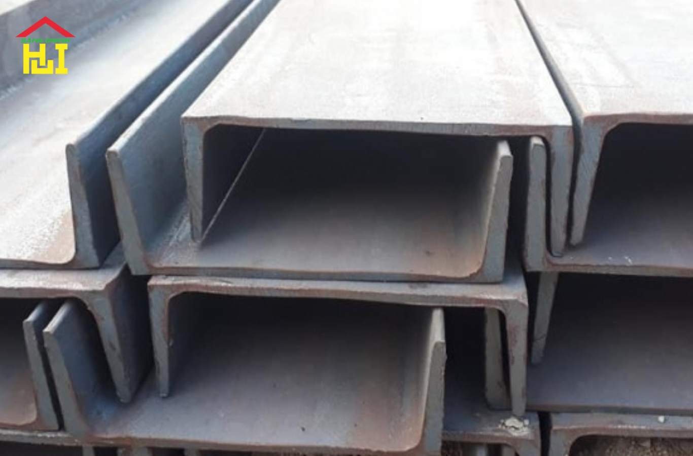 Đặc tính hóa học của thép U300