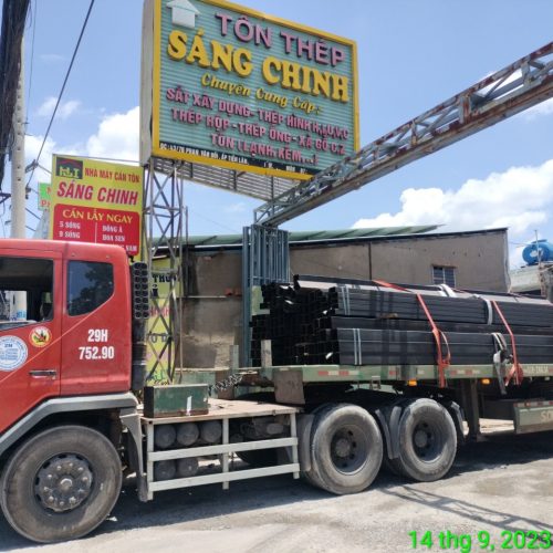 Hình ảnh 5: Thép hộp đen tại Tôn Thép Sáng Chinh