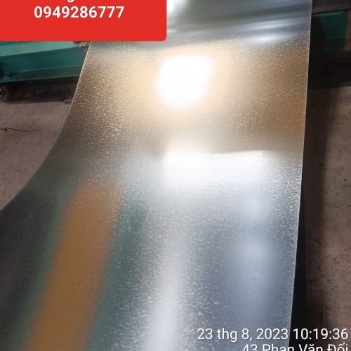 Hình 1: Tôn kẽm tại Tôn Thép Sáng Chinh