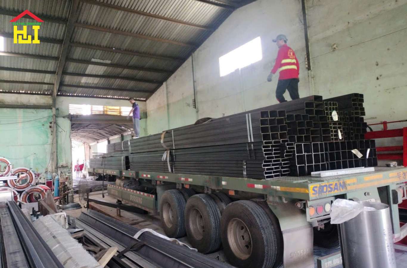 Thép hộp 150x150 được ứng dụng rộng rãi trong nhiều lĩnh vực khác nhau.