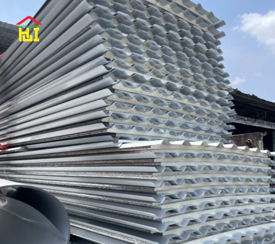 tôn pu 18mm tại Tôn Thép Sáng Chinh