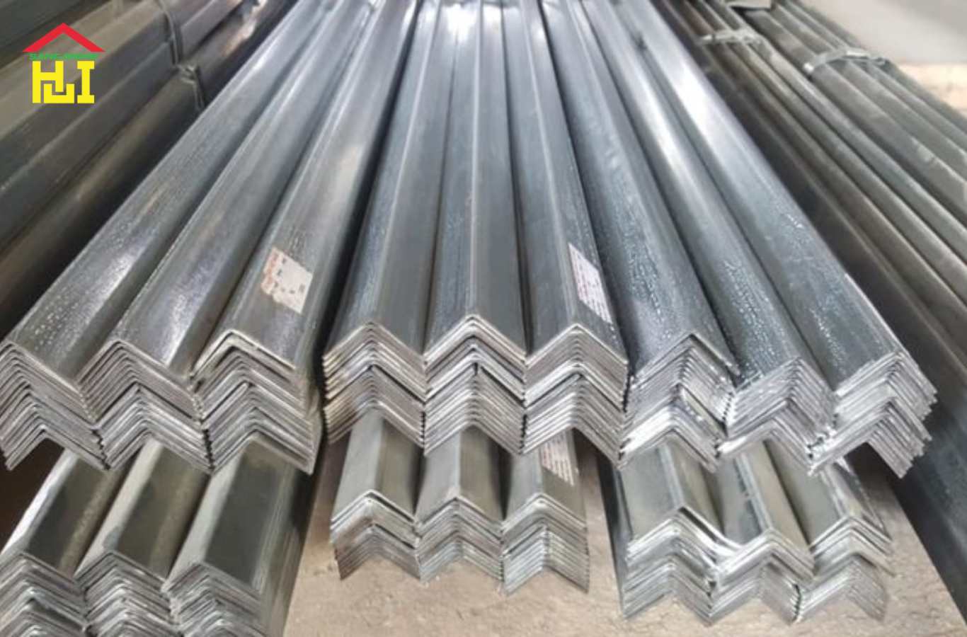 Tiêu chí chọn mua thép V mạ kẽm chất lượng