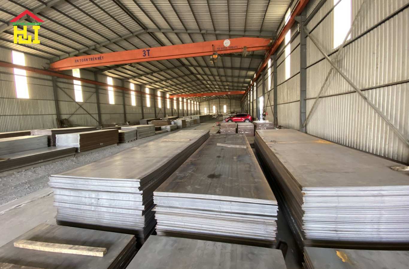 Những lưu ý quan trong khi chọn mua và sử dụng tôn hai mặt