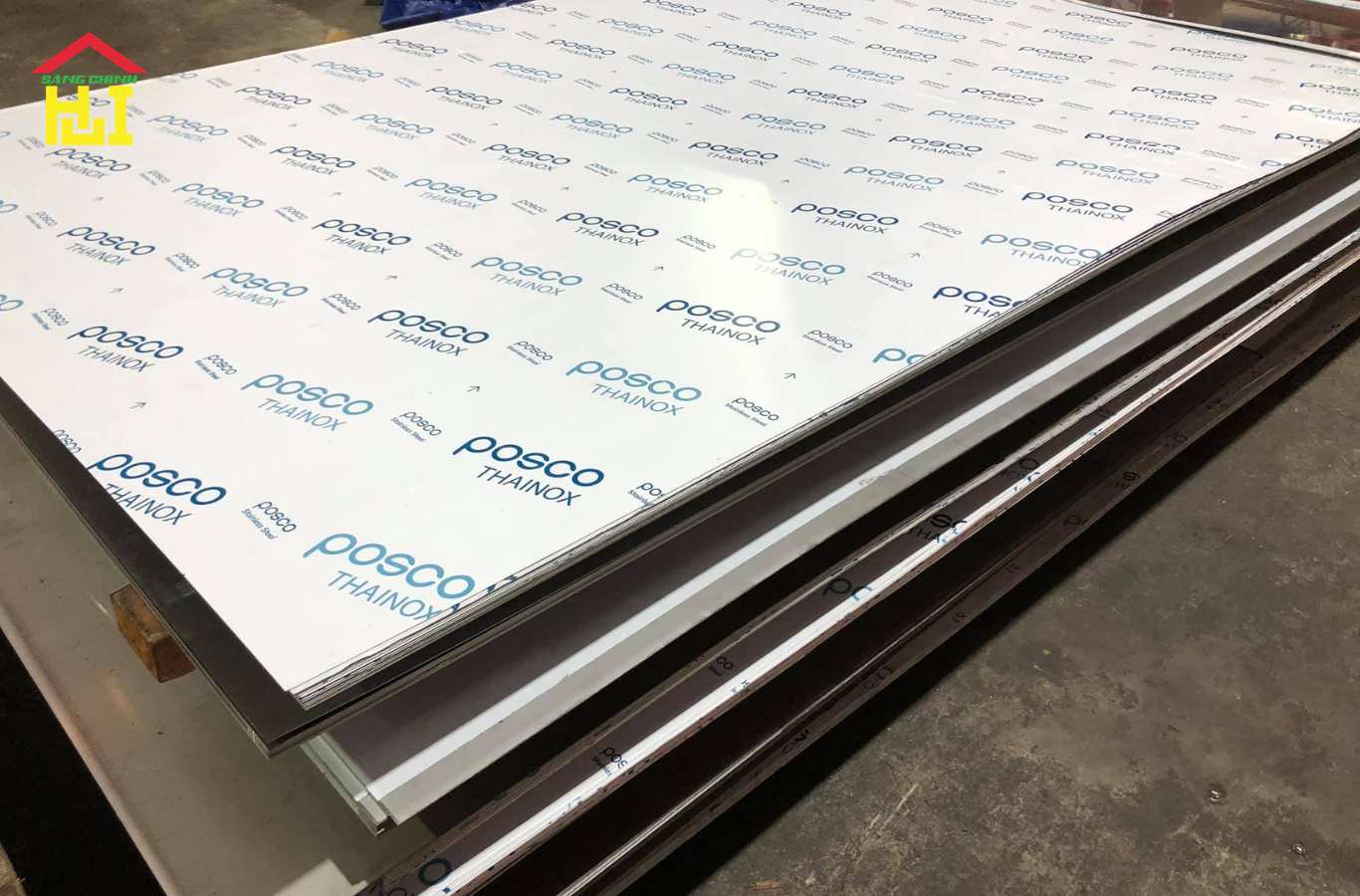 Sản phẩm inox được cung cấp dưới dạng tấm, cuộn và ống