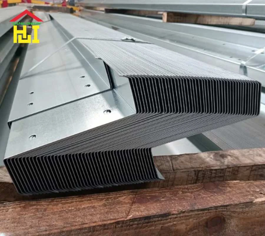 Xà gồ Z275 7 xà gồ z275 sáng chinh