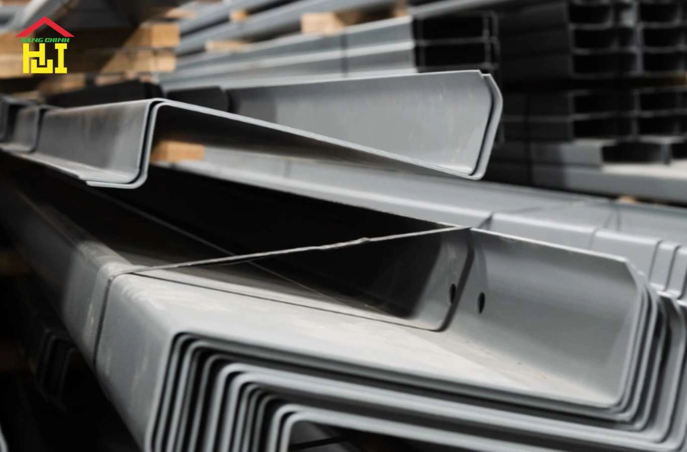 Xà gồ Z275 16 Các ứng dụng phổ biến của xà gồ Z275 trong thực tế